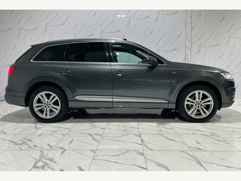 Audi Q7 3.0 TDI V6 S line Tiptronic quattro Euro 6 (s/s) 5dr - Image 4