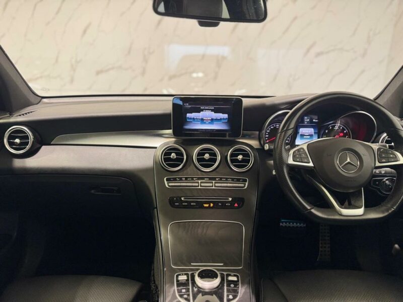 Mercedes-Benz GLC 2.0 GLC250 AMG Line (Premium) G-Tronic+ 4MATIC Euro 6 (s/s) 5dr - Image 4